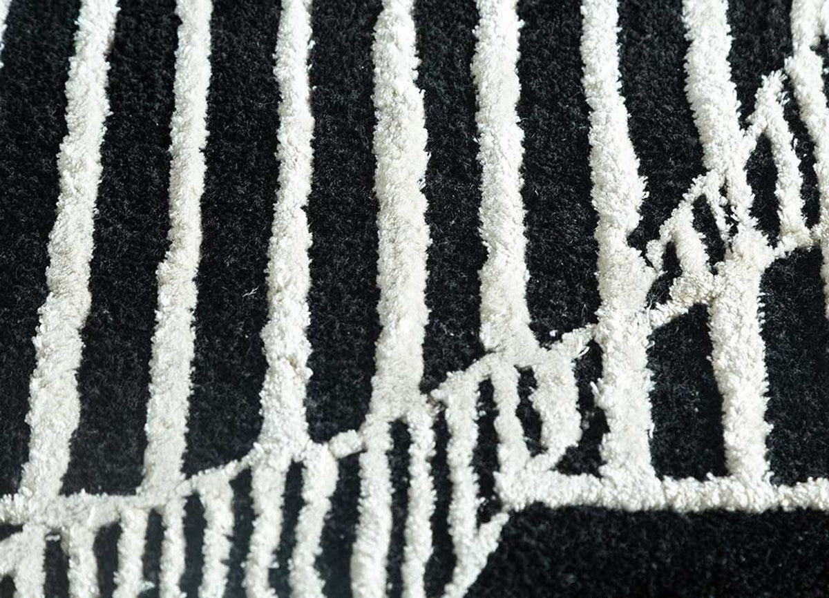 Wool Rug - 240 x 150 cm - multicolored