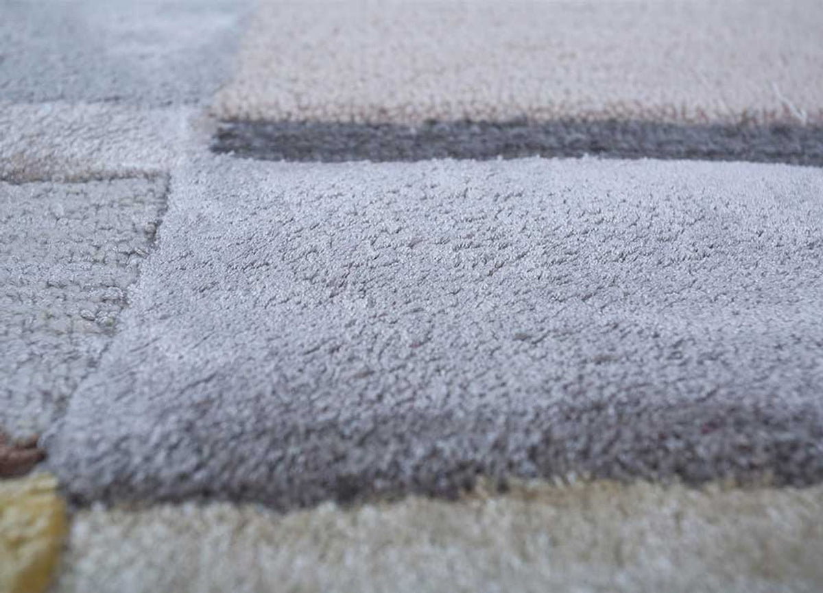 Wool Rug - 270 x 180 cm - silver