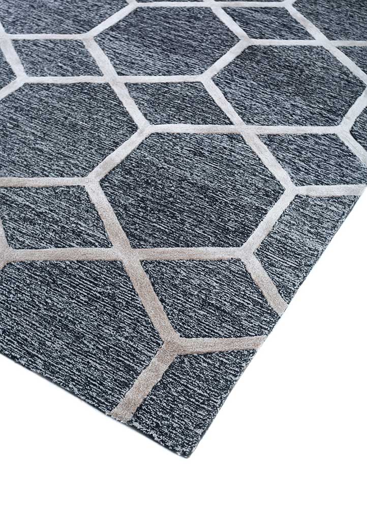 Wool Rug 180x270cm