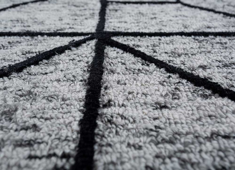 Wool Rug - 330 x 240 cm - grey