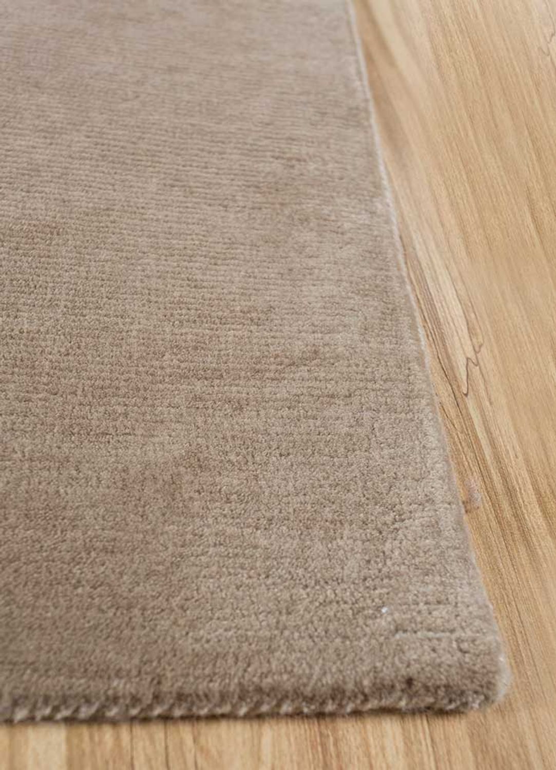 Wool Rug - 300 x 240 cm - light brown