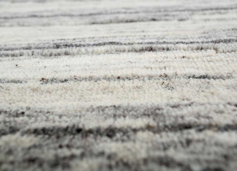 Wool Rug - 270 x 180 cm - cream