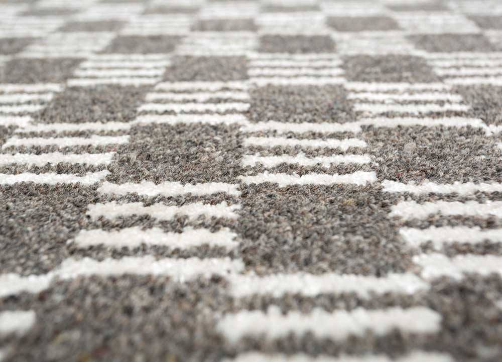 Rug - 300 x 240 cm - black and white