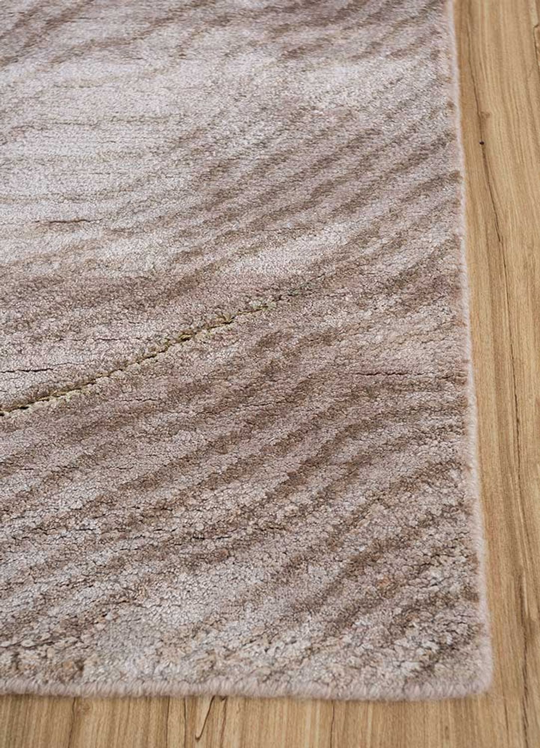 Rug 300x240cm