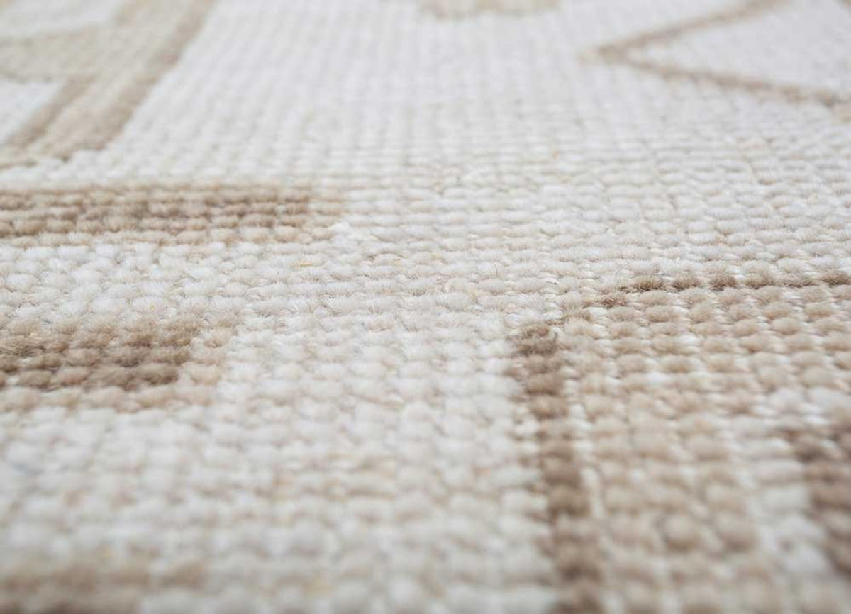 Wool Rug - 300 x 240 cm - white