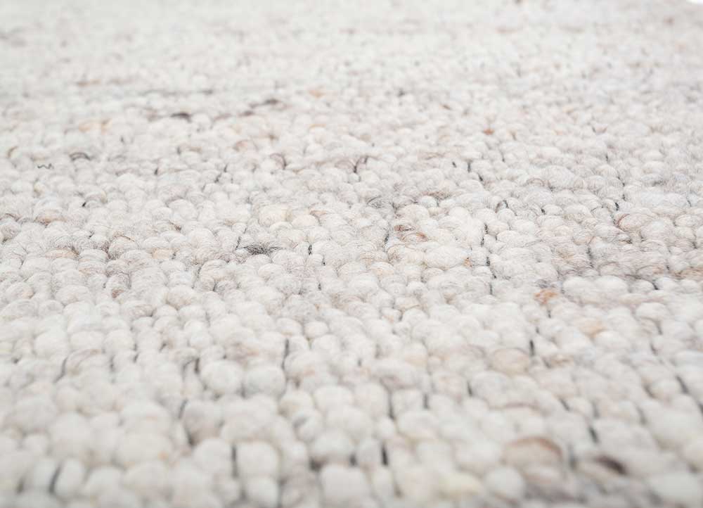 Wool Rug - 240 x 180 cm - cream