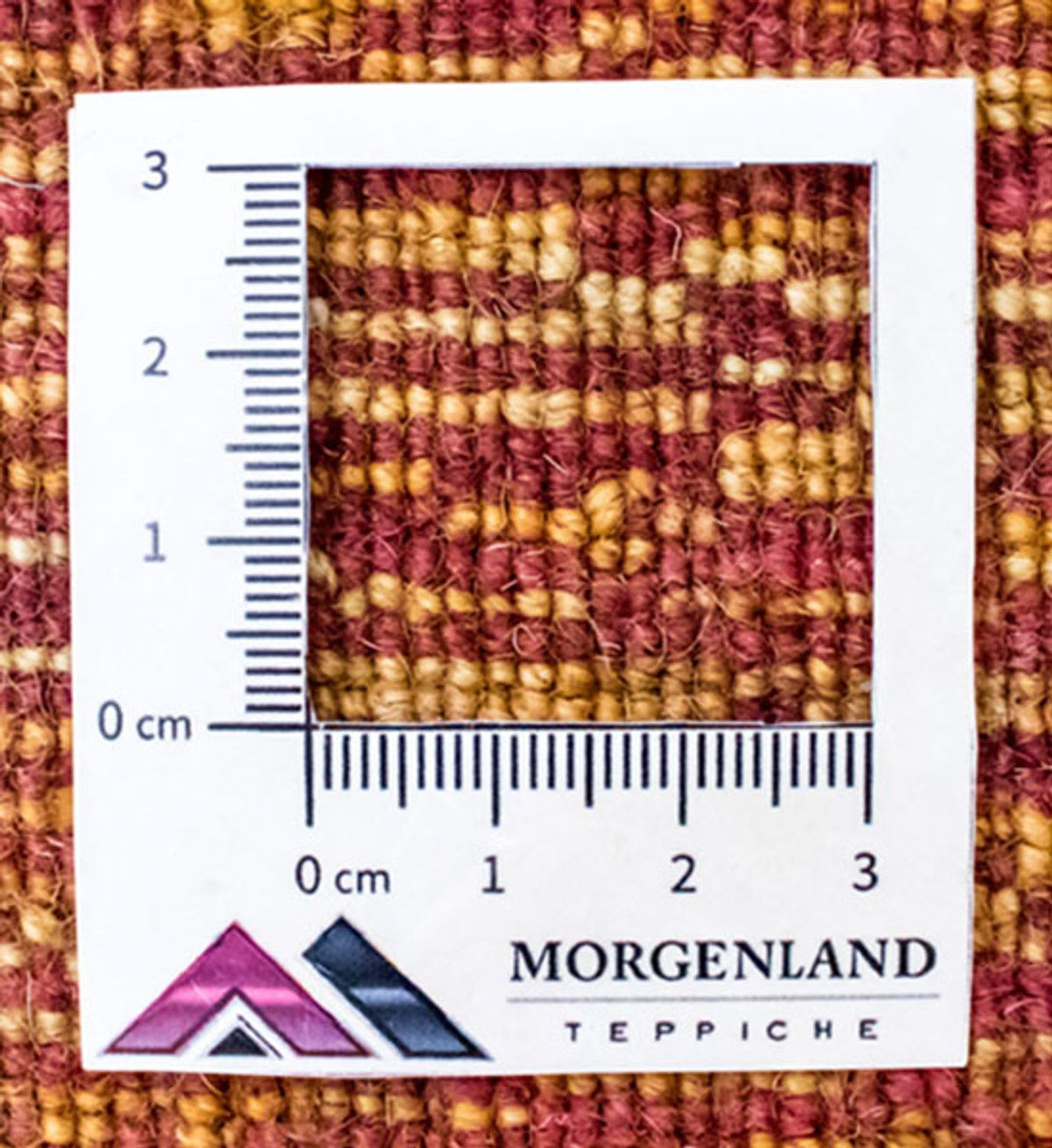 Wool Rug - 136 x 72 cm - brown