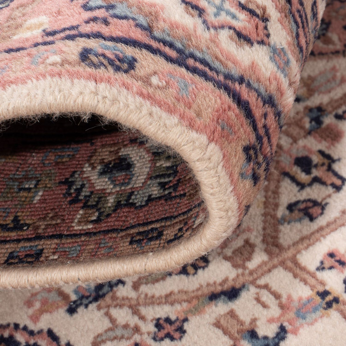 Sarouk Rug 78x124cm - Persian Rugs