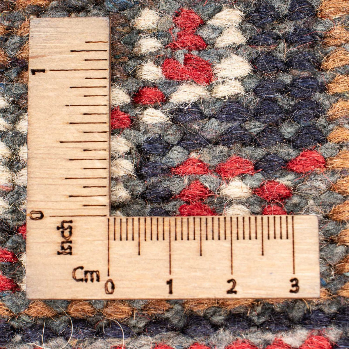 Oriental Rug - 140 x 70 cm - red