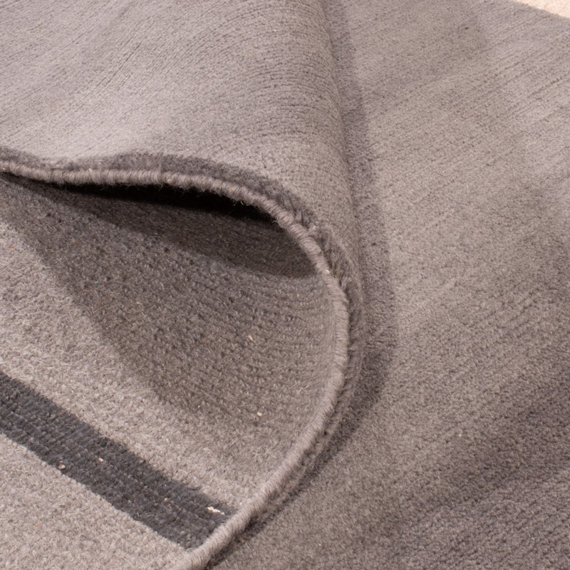 Designer Rug - 247 x 174 cm - grey