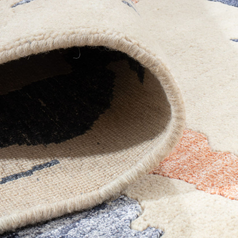 Designer Rug - 272 x 178 cm - beige