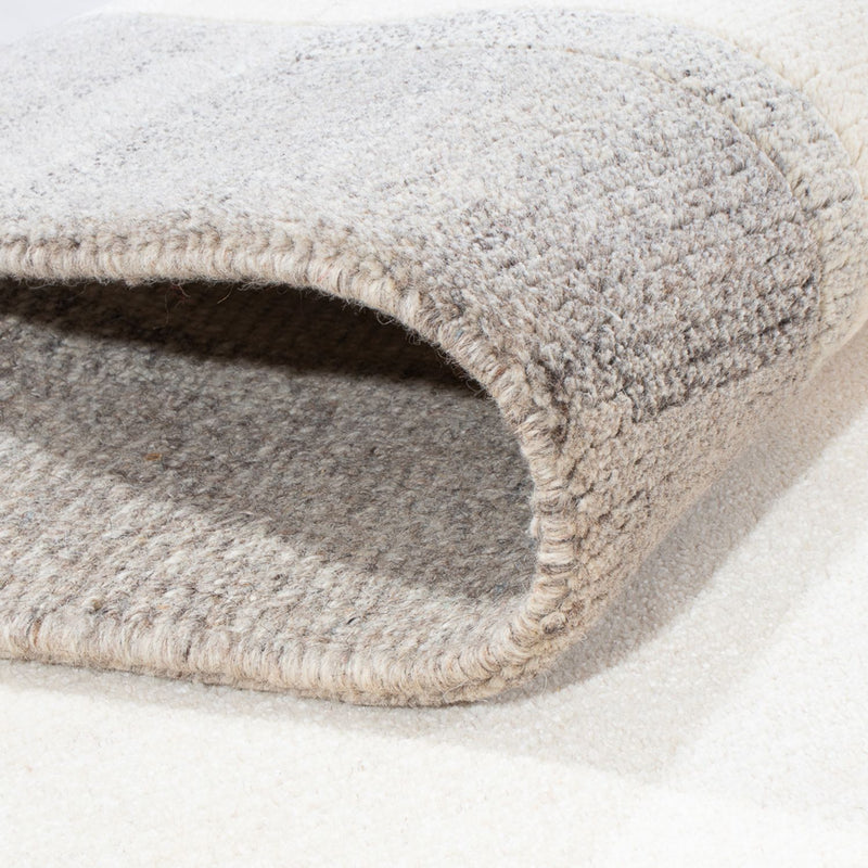 Nepal Rug - 200 x 142 cm - white