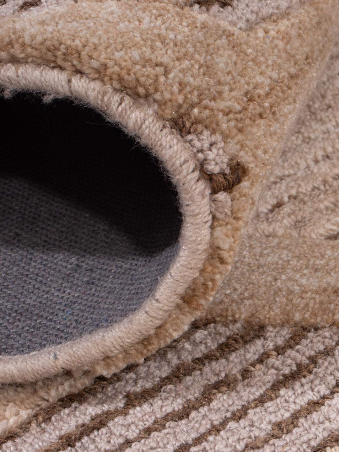 Designer Rug - 330 x 240 cm - caramel