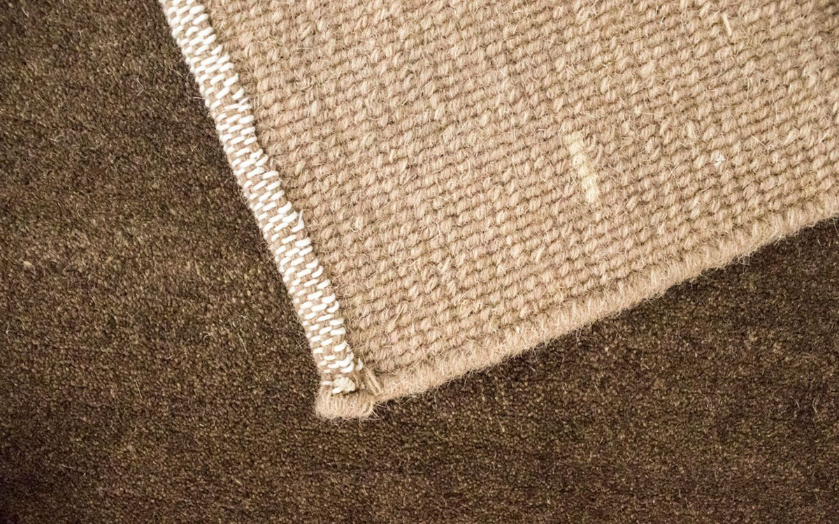 Nepal Rug - 201 x 141 cm - brown