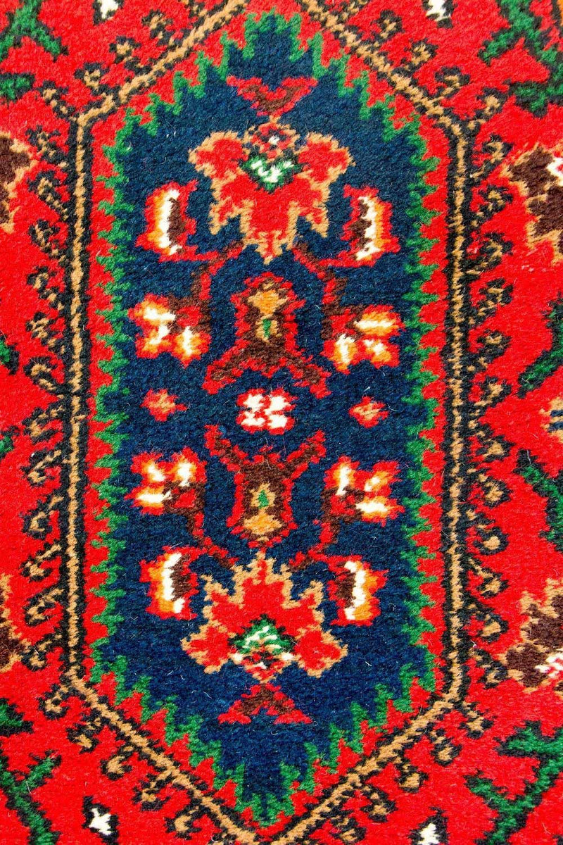 Runner Oriental Rug - 334 x 89 cm - red