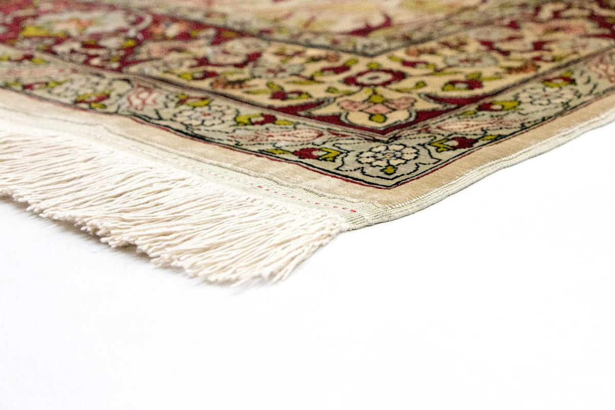 Hereke Silk Rug 92x150cm - Oriental Rug