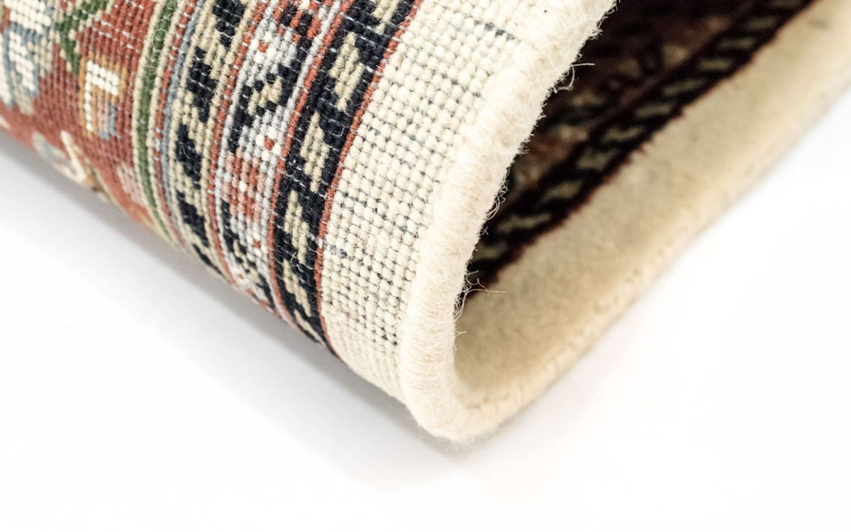 Oriental Rug - 239 x 165 cm - beige