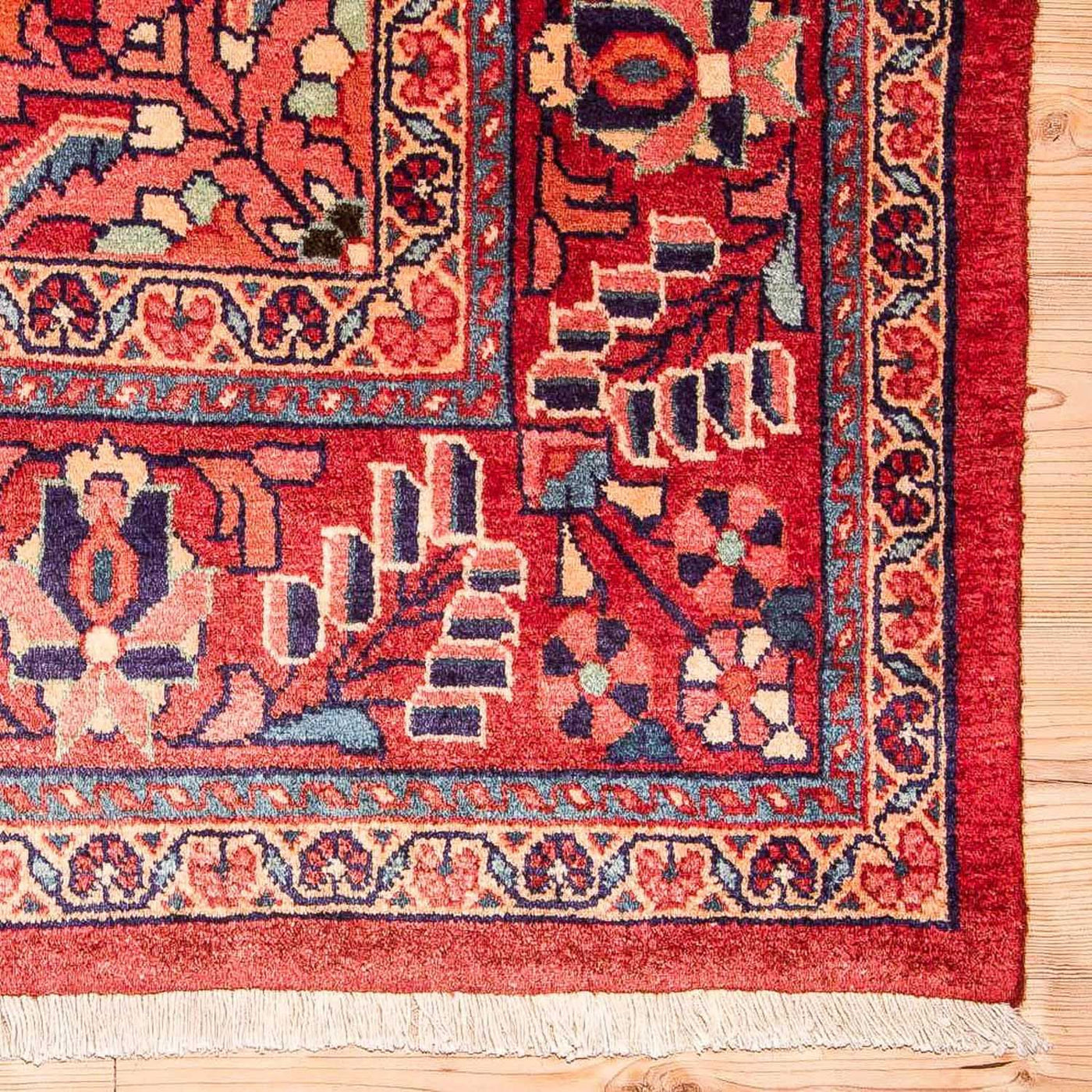 Lilian Rug 333x226cm - Persian Rugs