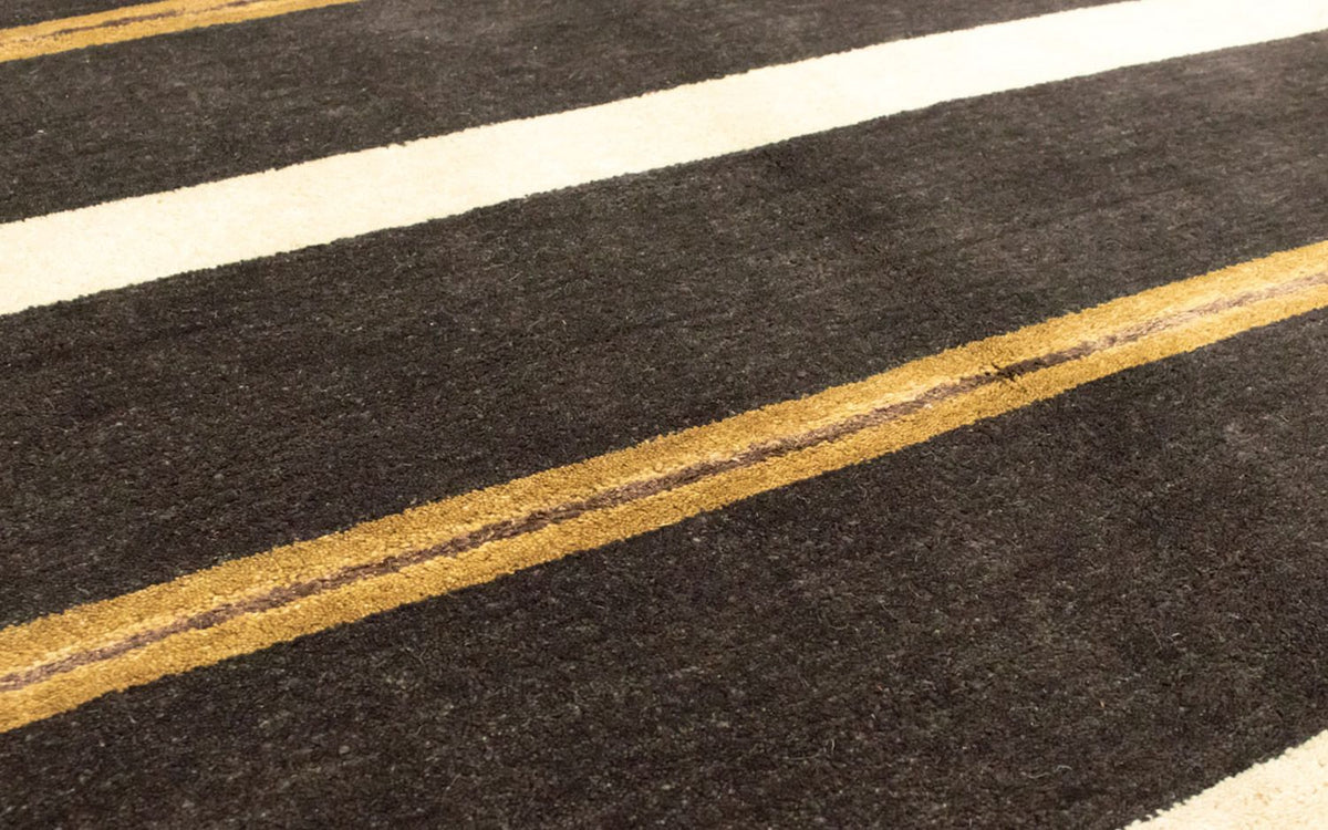 Wool Rug - 264 x 163 cm - multicolored