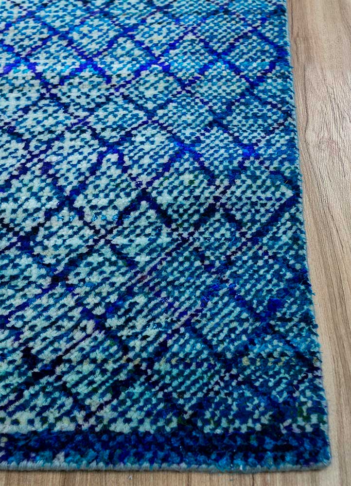Wool Rug - 300 x 240 cm - light blue