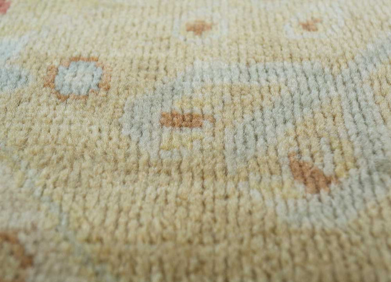 Wool Rug - 120 x 60 cm - gold