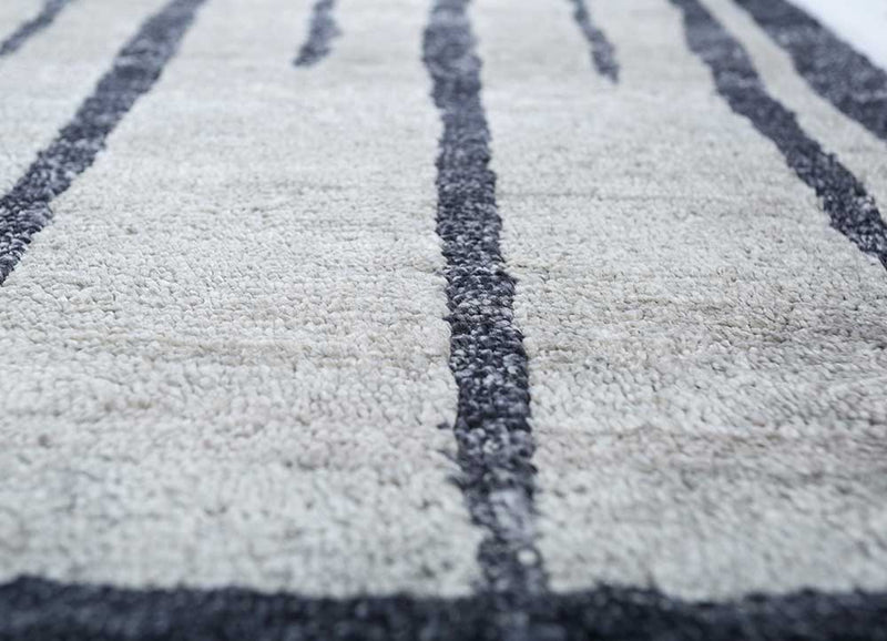 Viscose Rug - 435 x 255 cm - light grey
