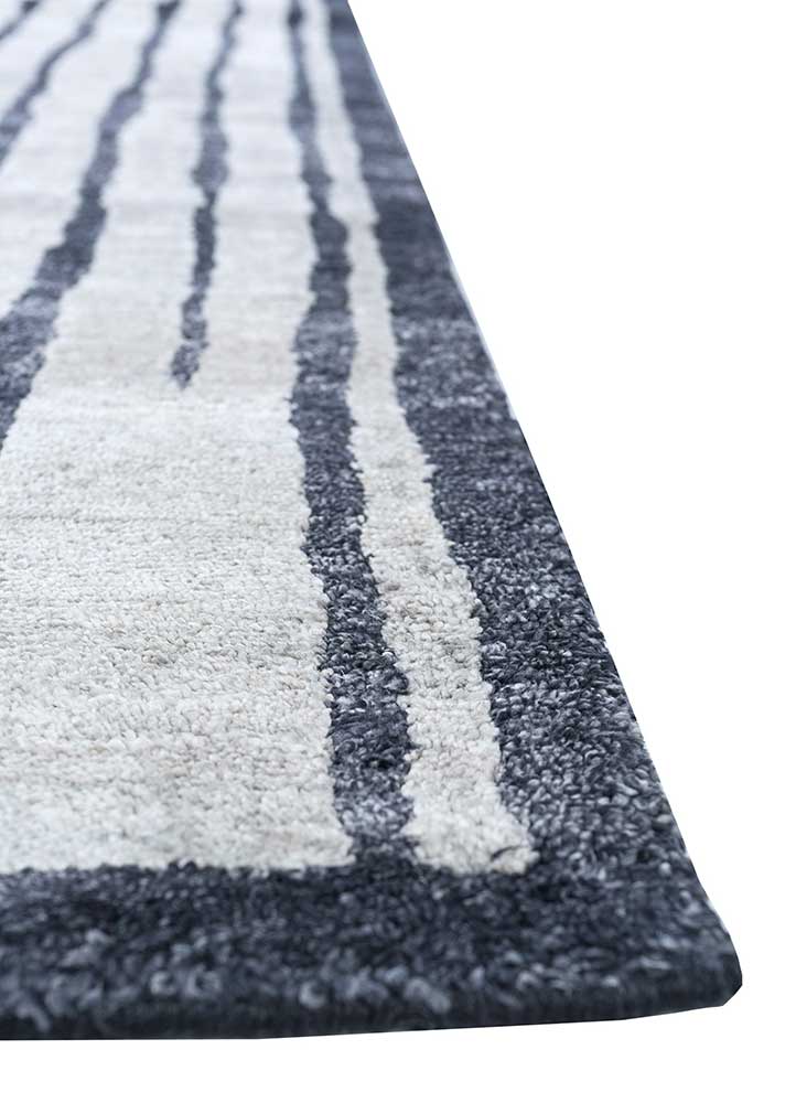 Viscose Rug - 435 x 255 cm - light grey