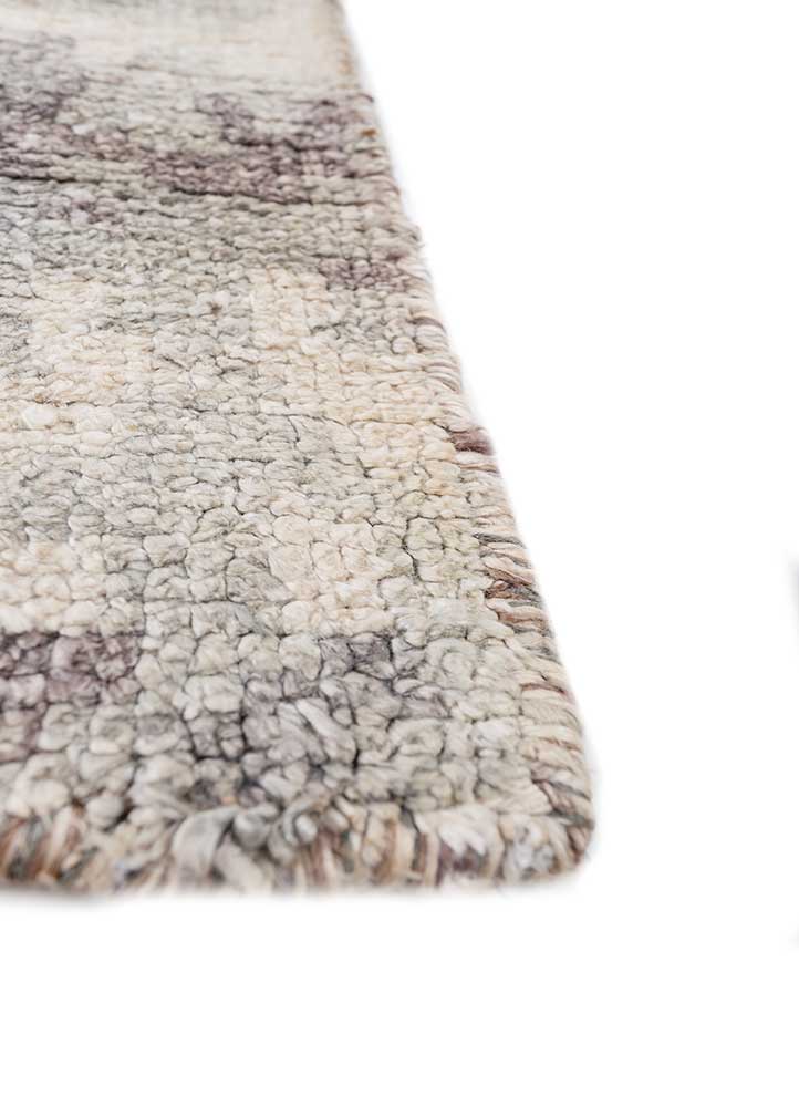 Viscose Rug - 375 x 210 cm - grey