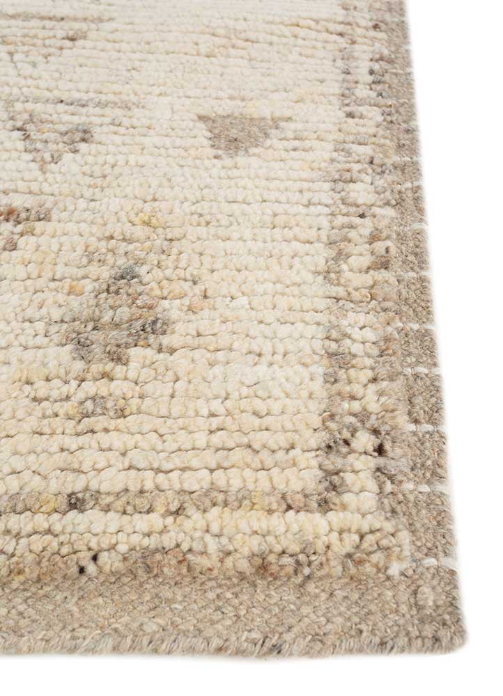 Wool Rug - 300 x 255 cm - cream