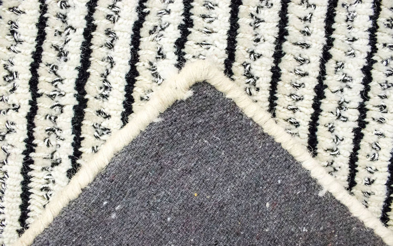 Wool Rug - 145 x 80 cm - multicolored