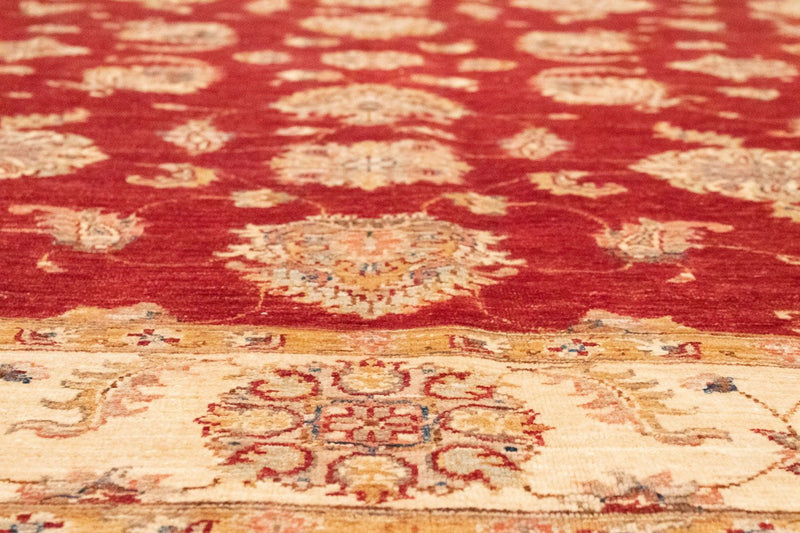Ziegler Rug - 256 x 205 cm - red