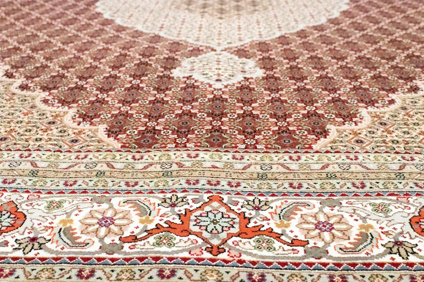 Tabriz Rug 306x249cm - Persian Rugs