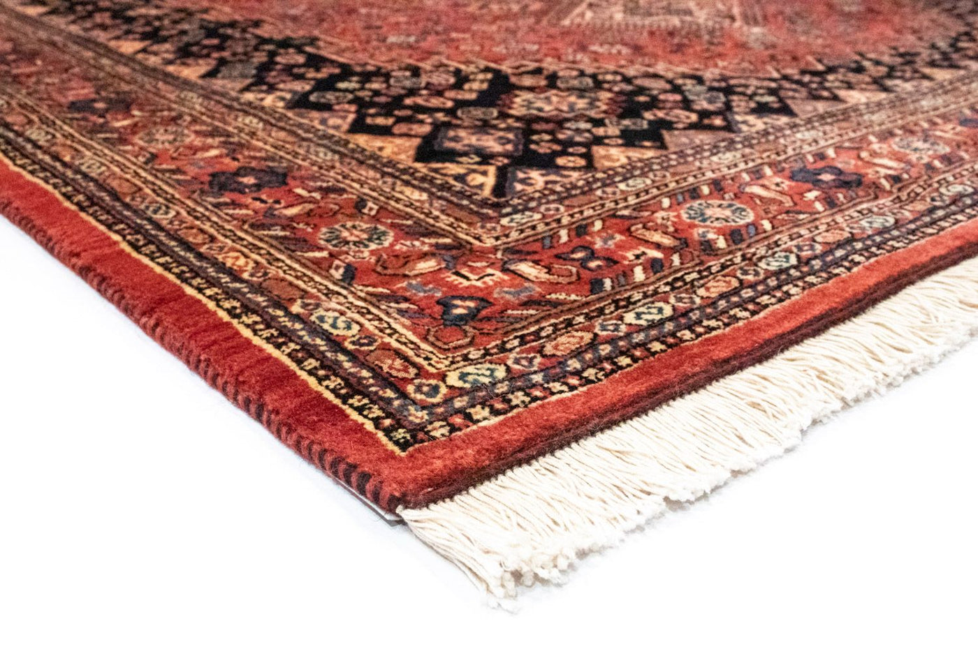 Qashqai Rug 280x207cm - Persian Rugs
