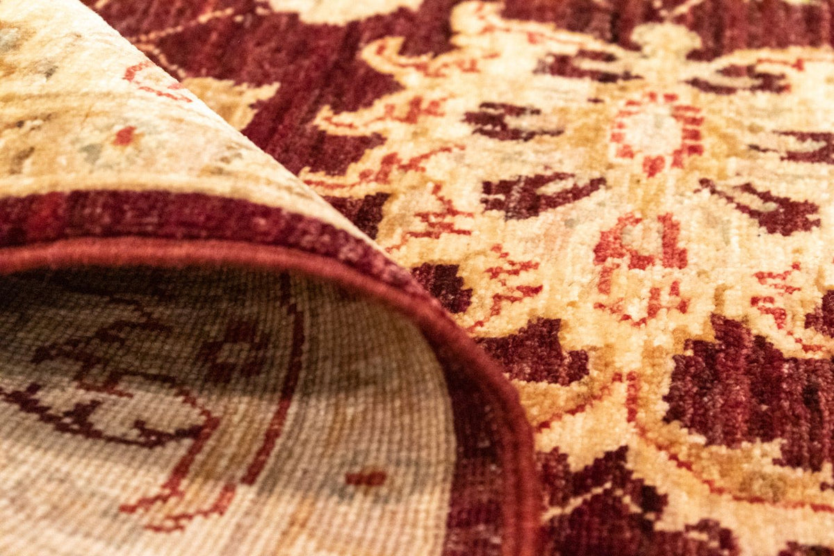 Ziegler Rug - 247 x 166 cm - red