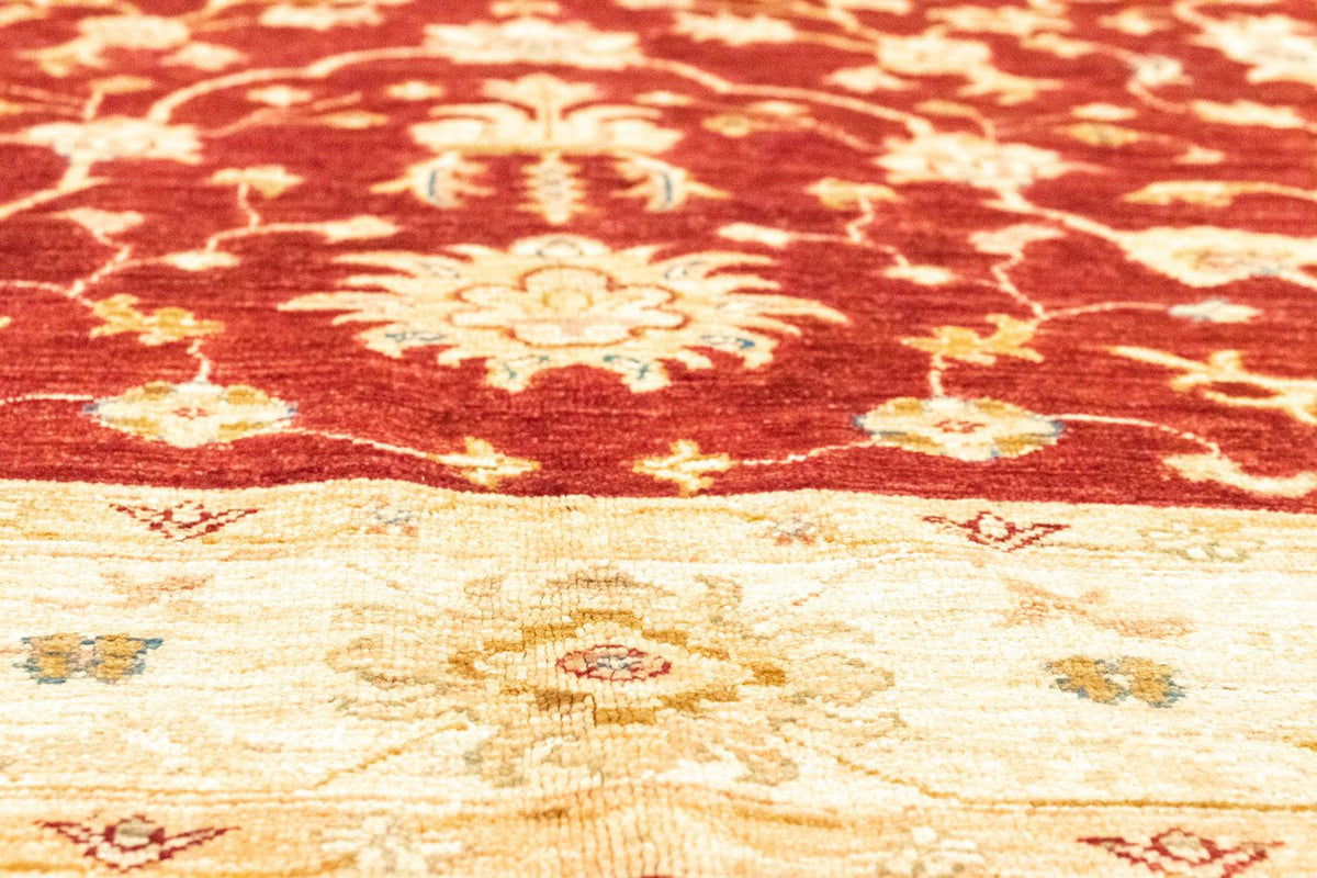 Ziegler Rug - 235 x 171 cm - red
