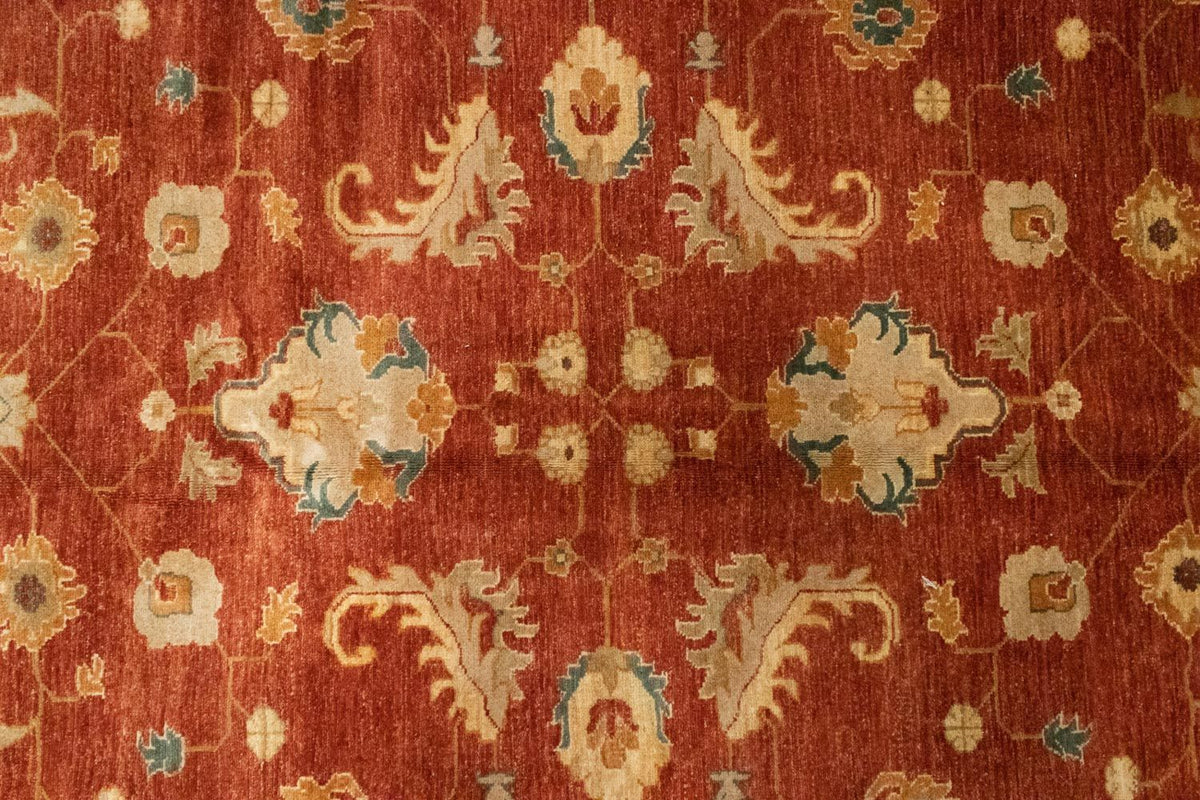 Ziegler Rug - 398 x 307 cm - red