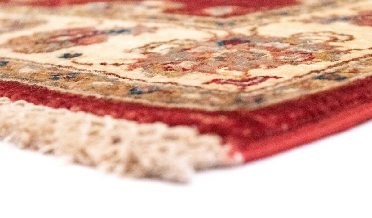 Ziegler Rug - 123 x 82 cm - red