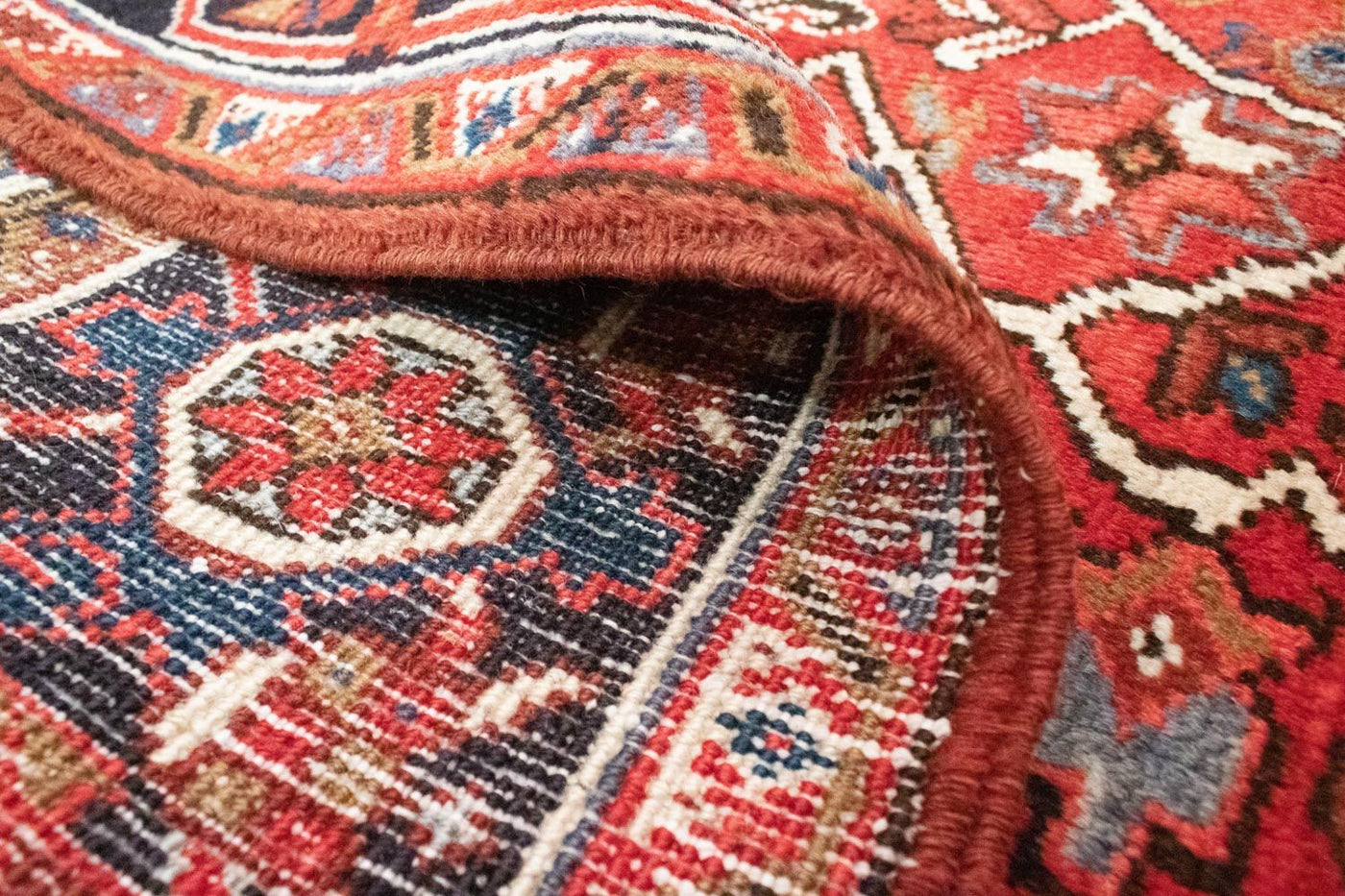 Heriz Rug 324x250cm - Persian Rugs