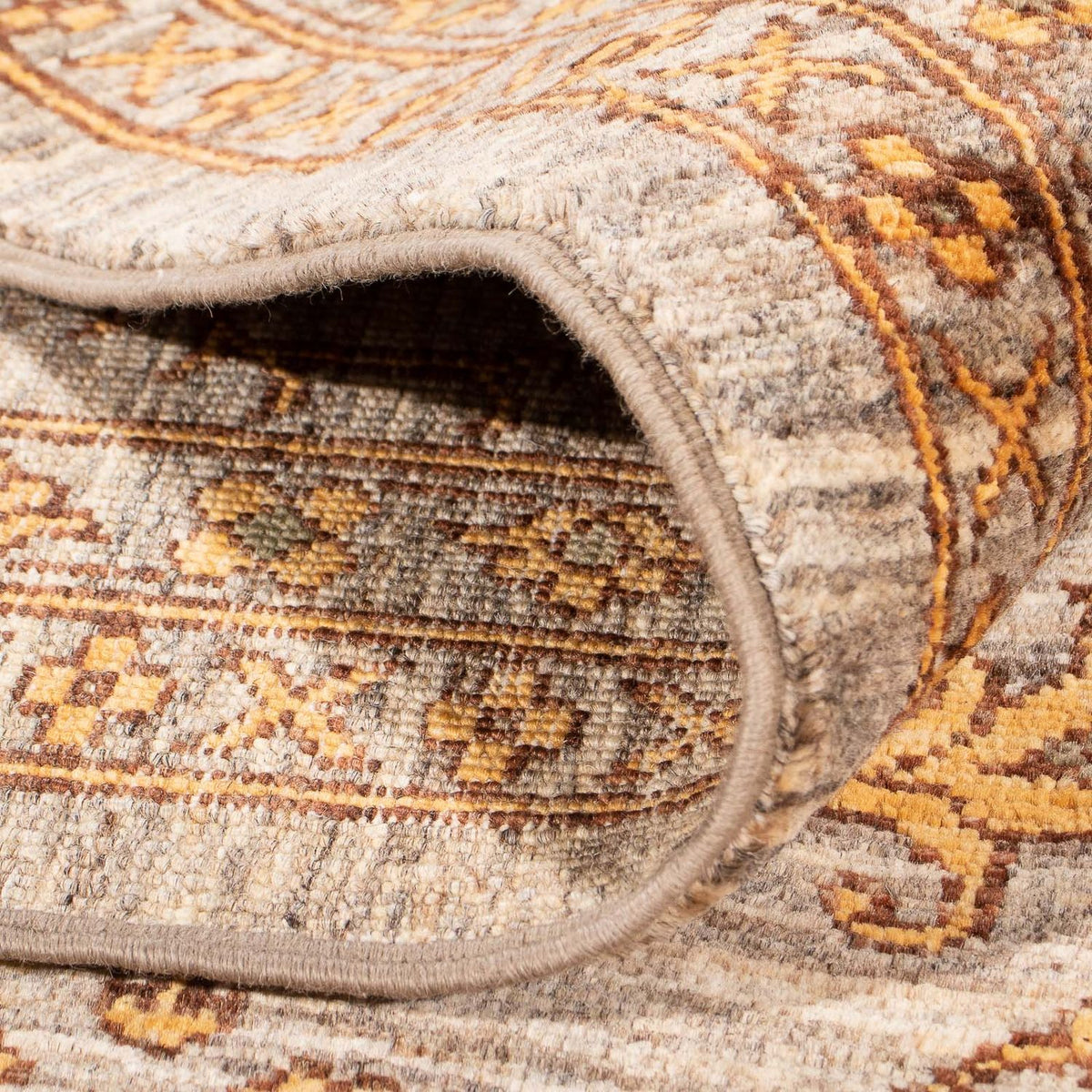 Ziegler Rug - Ariana - 288 x 207 cm - light brown