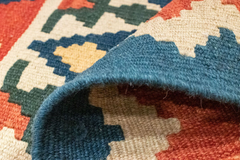 Kelim Rug - Oriental - 124 x 84 cm - multicolored