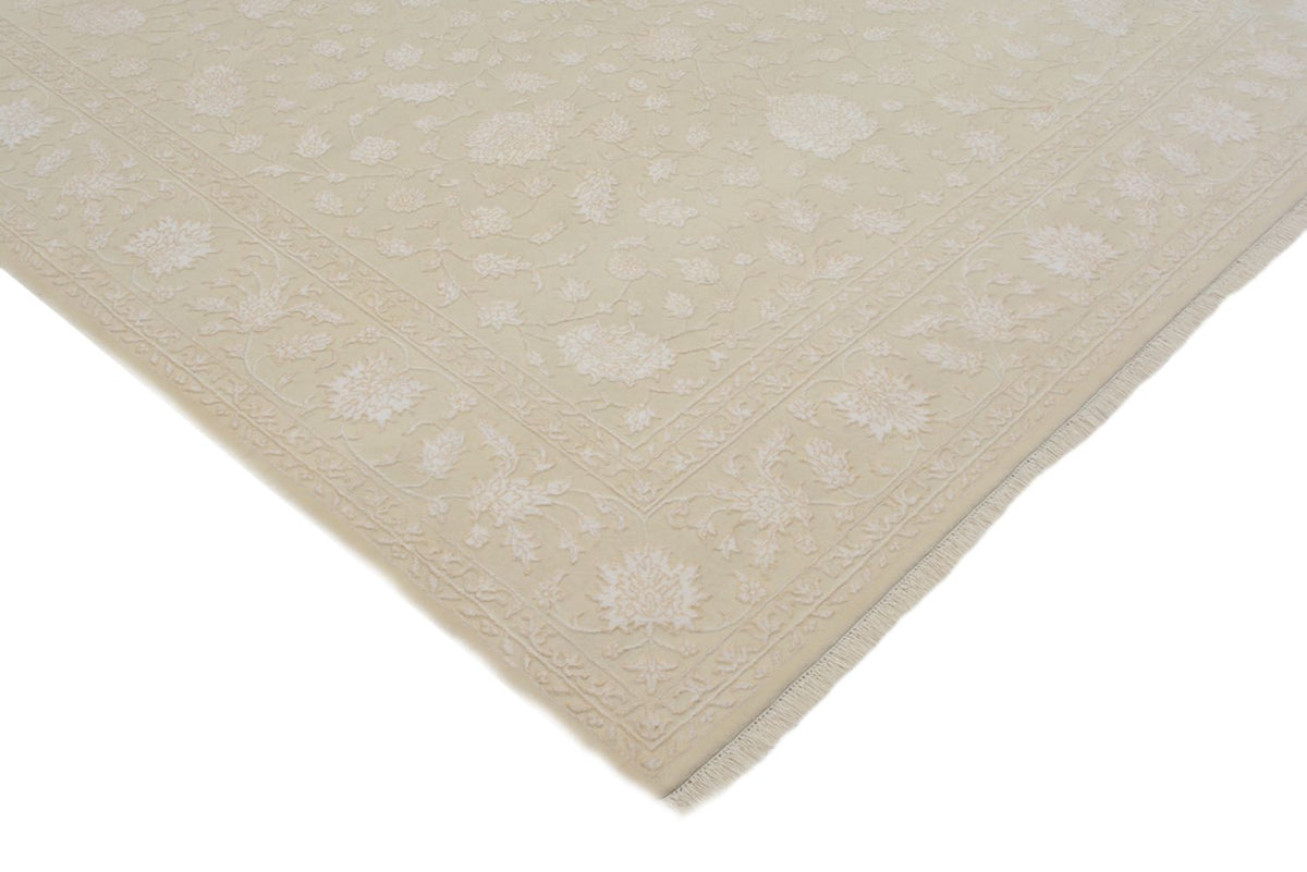 Oriental Rug - 299 x 204 cm - light beige