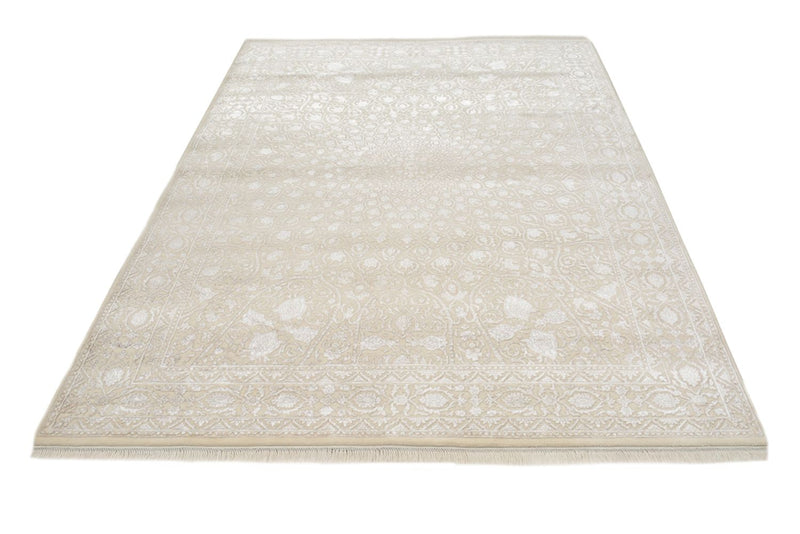 Oriental Rug - 241 x 176 cm - cream