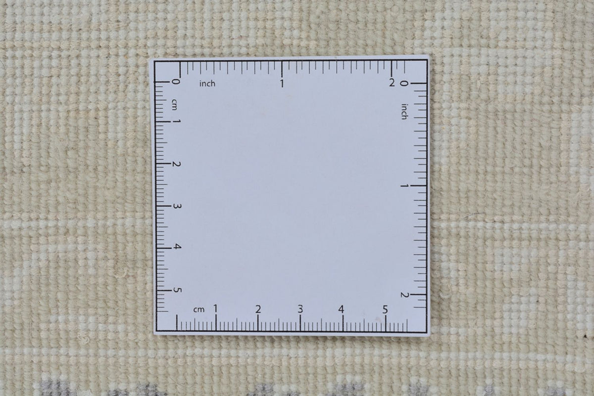 Oriental Rug - 238 x 176 cm - cream