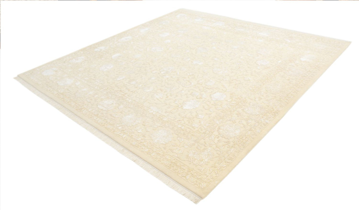 Oriental Rug 253x251cm