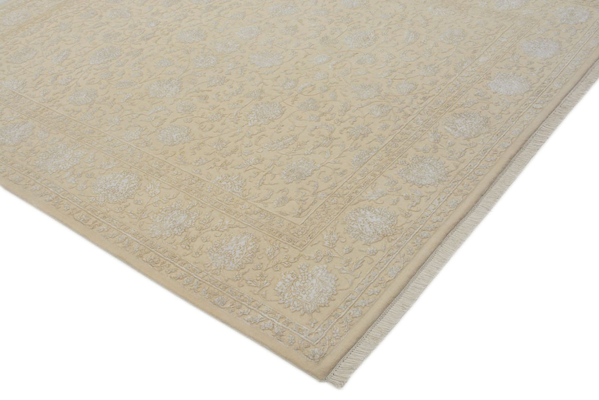 Oriental Rug - 254 x 204 cm - light beige