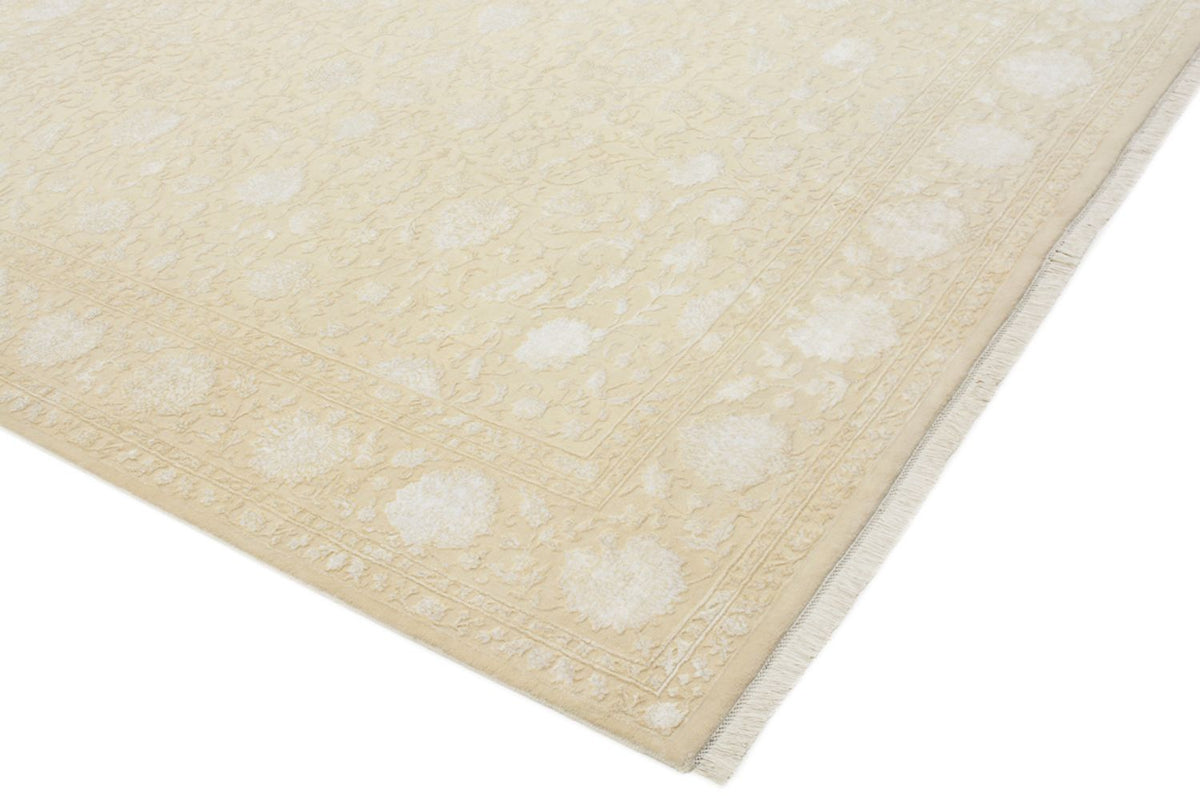 Oriental Rug - 257 x 203 cm - light beige