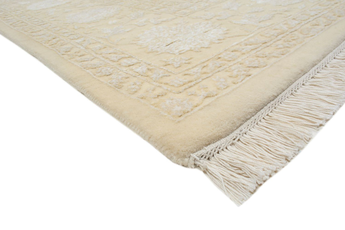 Oriental Rug - 288 x 221 cm - light beige