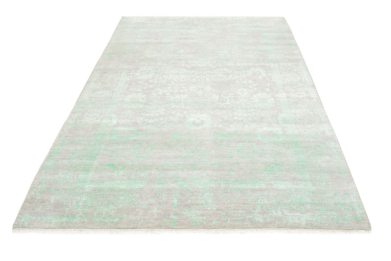 Designer Rug - 244 x 171 cm - light green
