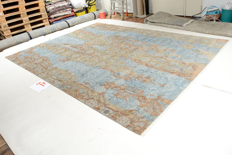 Designer Rug - 370 x 275 cm - multicolored