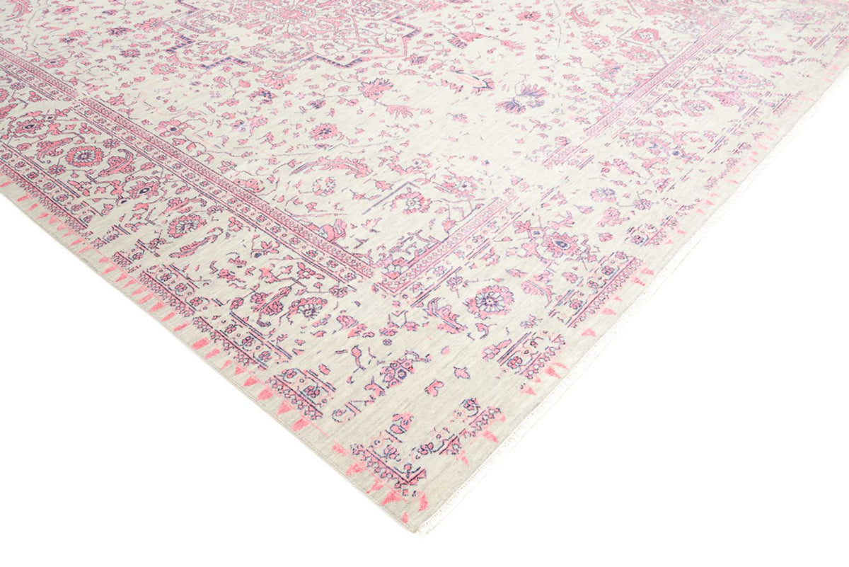 Designer Rug - 427 x 301 cm - lilac